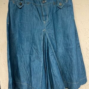 Karen Millen Indigo A-Line Skirt gently loved. last picture is the actual color.